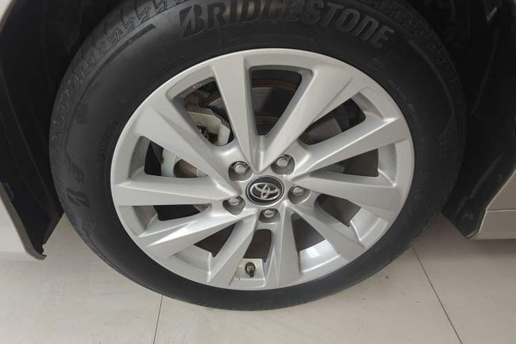 Used Toyota Camry 2022 2.0GVP Premier Edition
