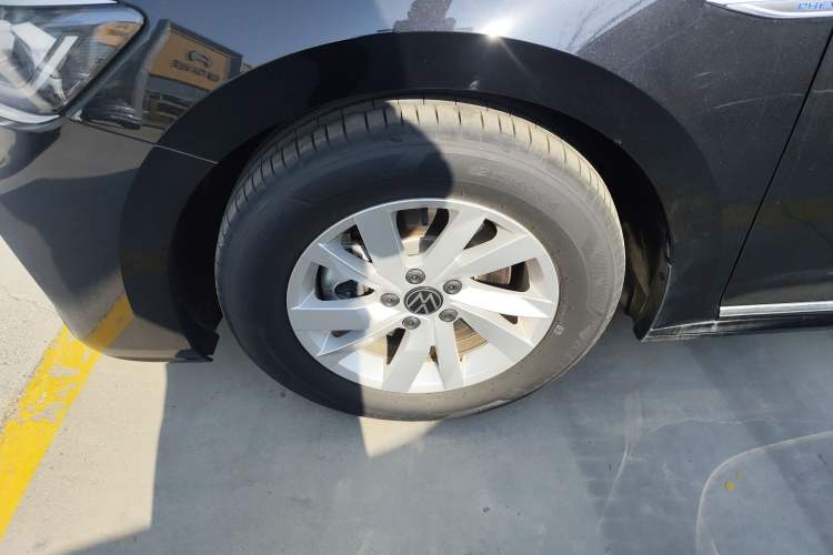 Used Volkswagen Passat New Energy 2025 430 PHEV Hybrid Business Edition
