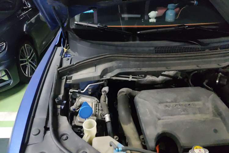 Used Haval H2s 2017 Red-Label 1.5T Dual-Clutch Elite Model
