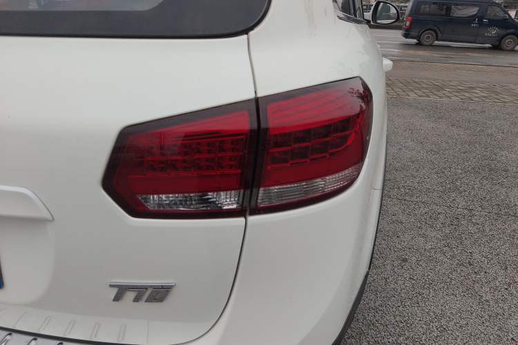 Used Yema T70 2016 Upgraded Model 1.8L Manual Comfort Version
