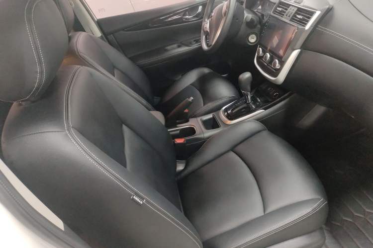 Used Nissan Tiida 2024 1.6L CVT Cool Dynamic Edition
