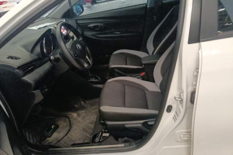 Used Toyota YARiS L 2021 X-Trail 1.5L CVT Leading Edition
