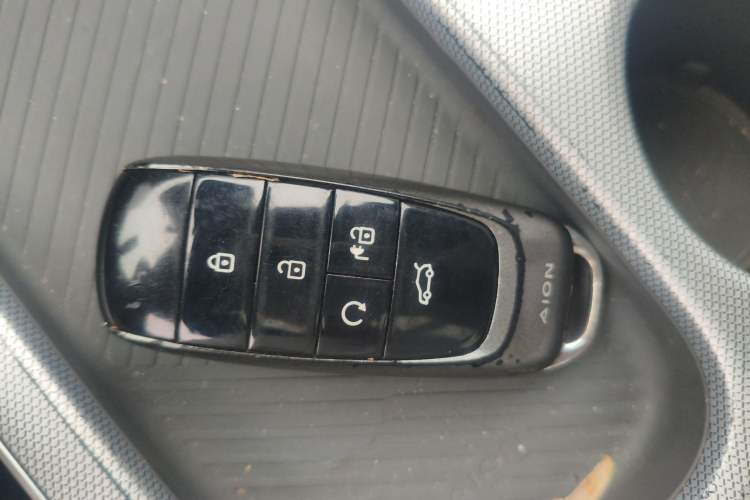 Used AION Y 2022 Plus 70 Tech Edition
