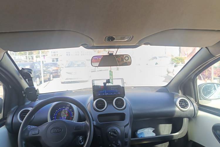 Used BYD F0 2015 1.0L XuanKu Model
