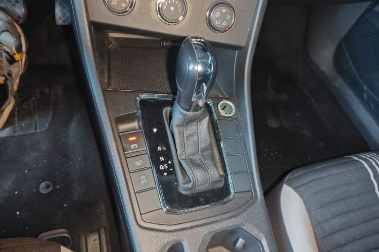 Used Volkswagen Bora 2024 200TSI DSG Comfort Edition
