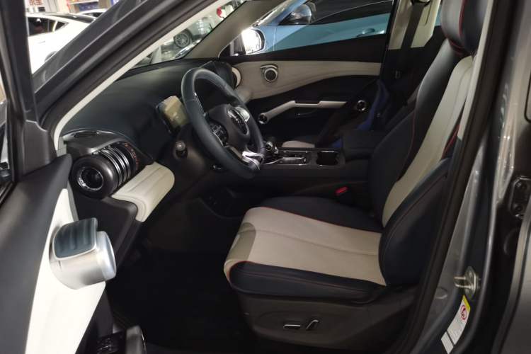 Used BYD Yuan PLUS 2022 430 km Luxury Version
