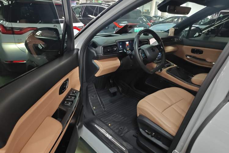 Used Nio ES8 2020 415 km Signature Edition 6-Seater Version
