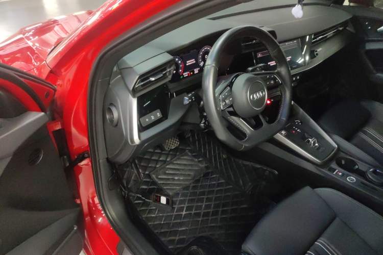 Used Audi A3 2021 Sportback 35 TFSI Fashionable Sports Model
