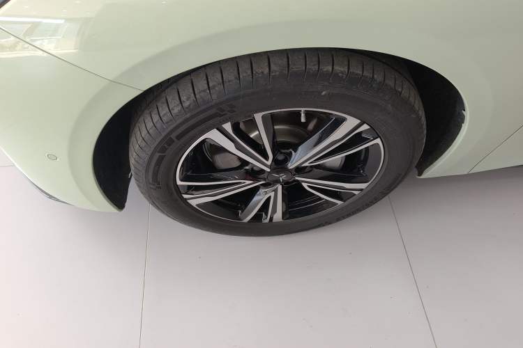 Used Hongqi EH7 2024 690 Pro