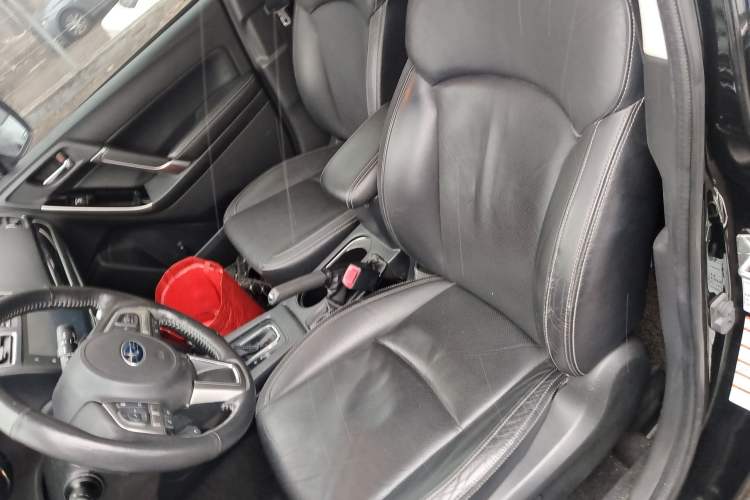 Used Subaru Forester 2016 2.5i Prestige Navigation Edition
