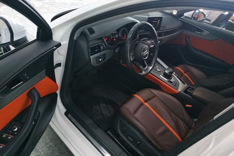 Used Audi A4L 2018 30th Anniversary Edition 40 TFSI Trendy Model
