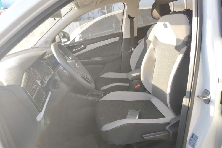 Used Jetta VS7 2023 280TSI Automatic Trend Edition
