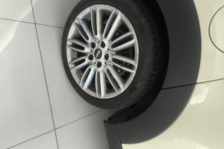 Used  MINI 2022 1.5T COOPER Classic Edition Five-Door Version
