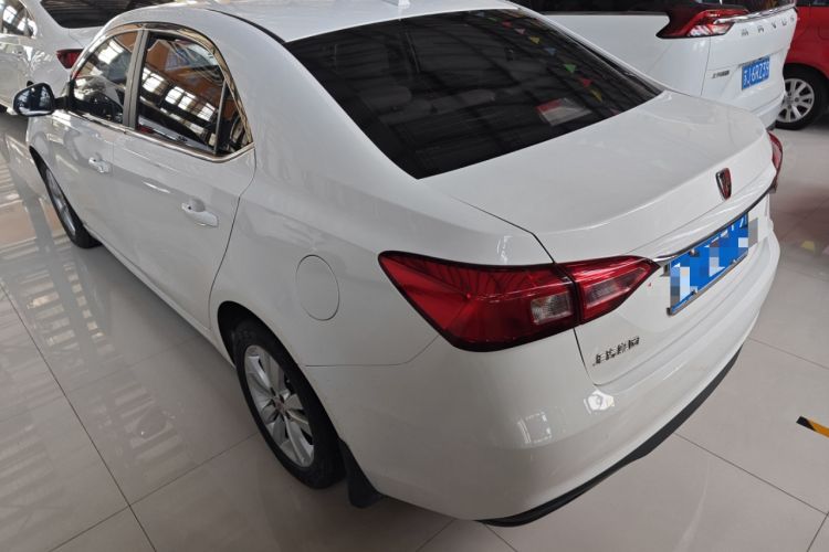Used Roewe 360 2015 1.5L Automatic Luxury Edition

