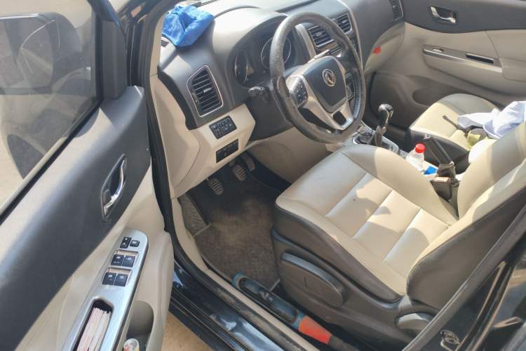 Used FORTHING S500 2016 1.6L Manual Premium Edition