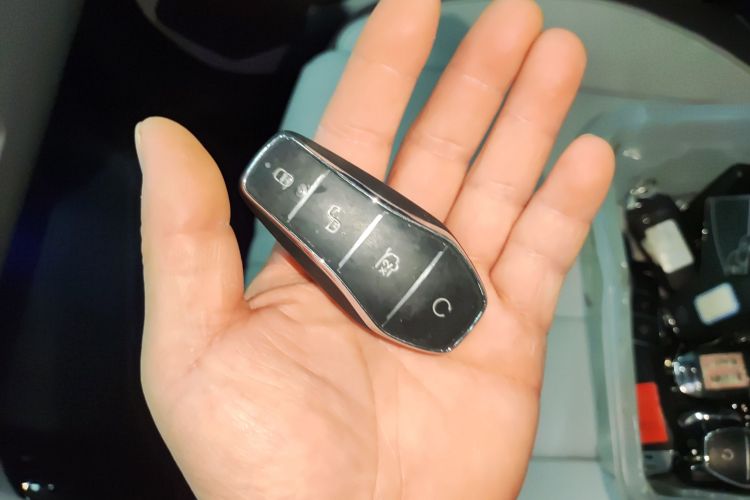 Used BYD Song PLUS New Energy 2025 DM-i Smart Drive 112KM Prestige Model