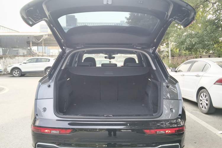 Used Audi Q5L 2020 Updated 40 TFSI Prestige Fashion Edition