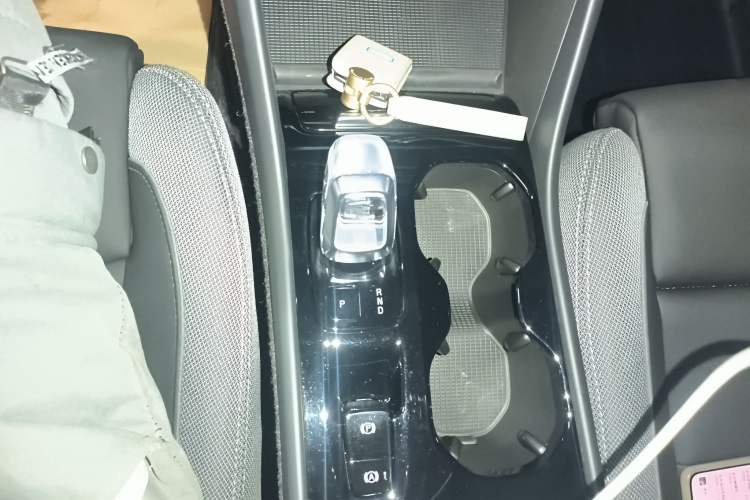 Used Volvo XC40 2023 B3 Zhiyuan Luxury Edition