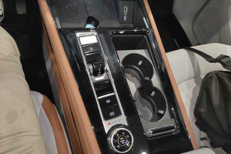 Used Volkswagen Teramont 2024 380TSI Four-Wheel Drive Prestige Flagship Edition
