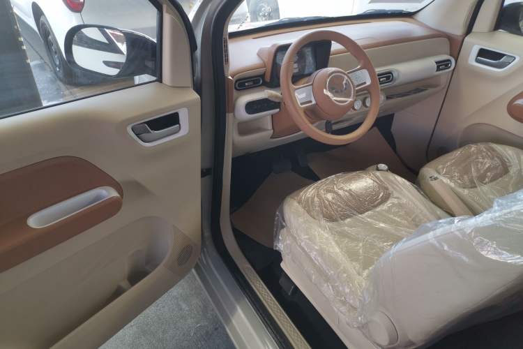 Used Wuling Hongguang MINIEV 2024 3rd Generation 215km Youth Edition