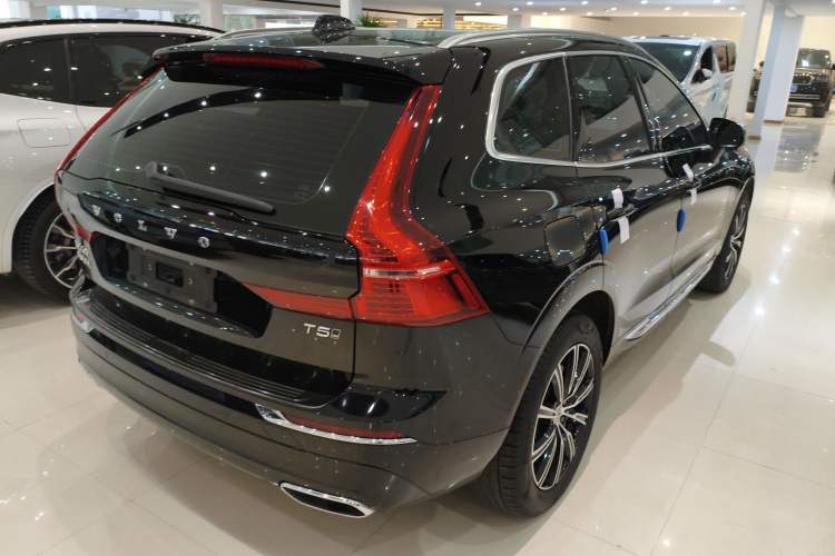 Used Volvo XC60 2021 T5 4x4 Smart Luxury Edition
