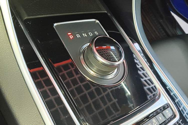 Used Jaguar XEL 2018 2.0T 200 PS Premium Edition
