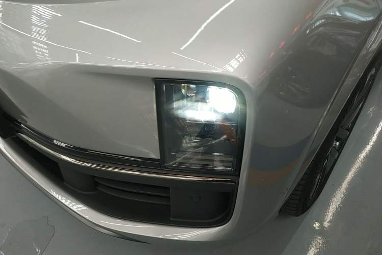 Used Li Auto L9 2022 Max model
