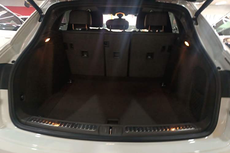 Used Porsche Macan 2016 Macan 2.0T
