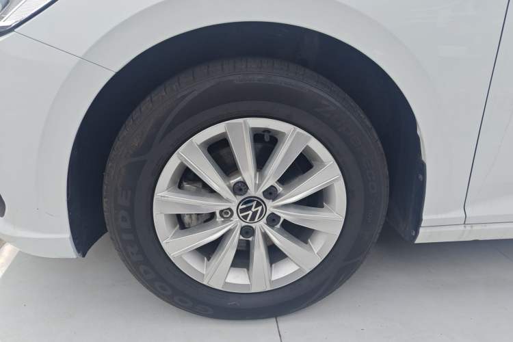 Used Volkswagen Lavida 2023 Revised 1.5L Automatic DeYi Edition