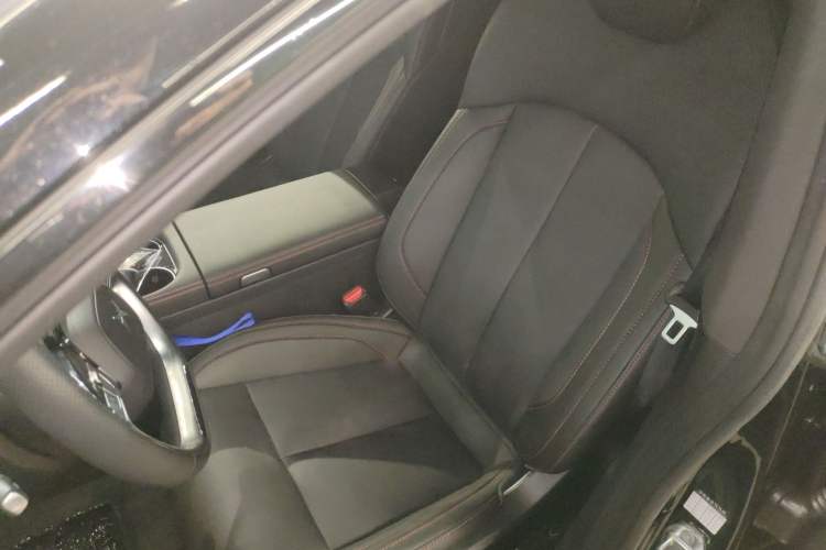 Used XPeng P7 2023 P7i 702 Pro
