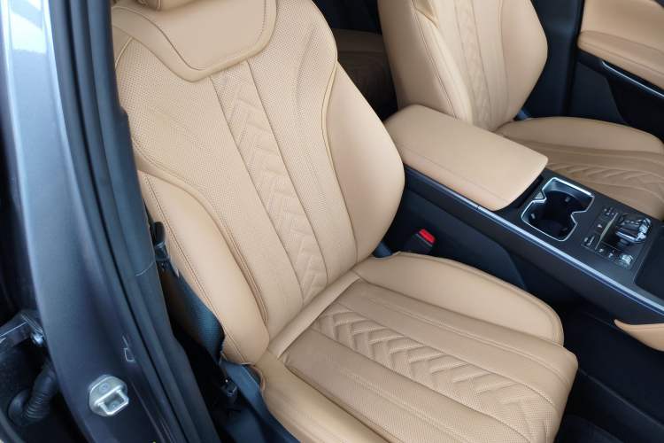 Used BYD Song L DM-i 2024 112 km Beyond Edition