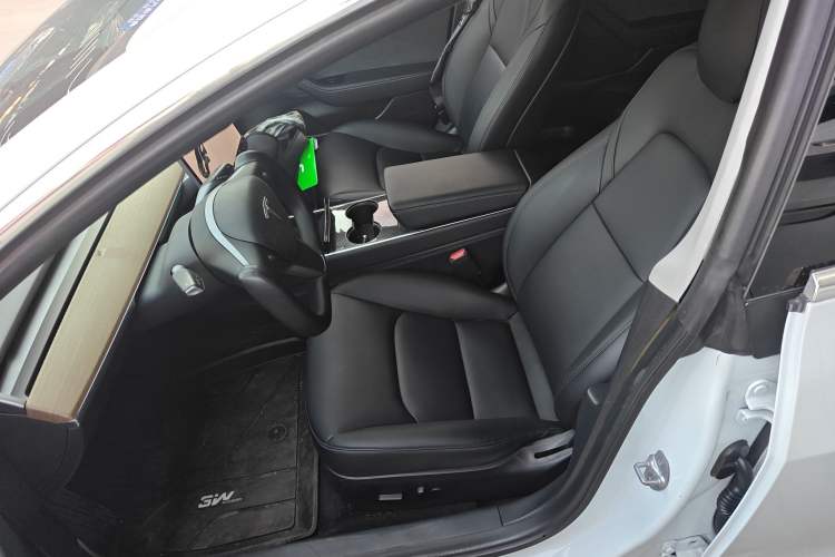 Used Tesla Model 3 2019 Standard Range Rear-Wheel Drive Upgraded Version (52 kWh)
