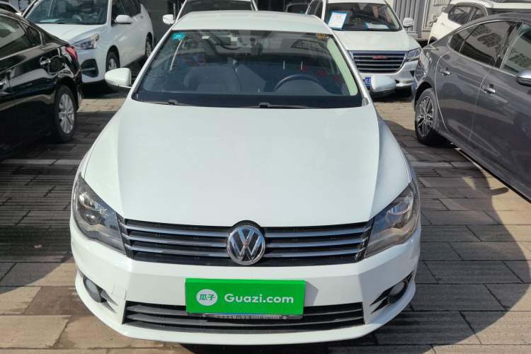 Used Volkswagen Bora 2015 Value Edition 1.6L Automatic Fashion Version
