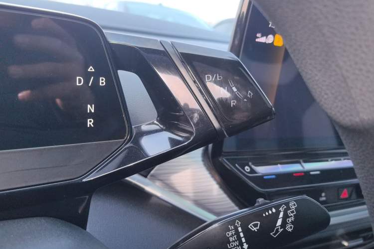 Used Volkswagen ID.4 CROZZ 2022 Long-Range PURE+ Edition