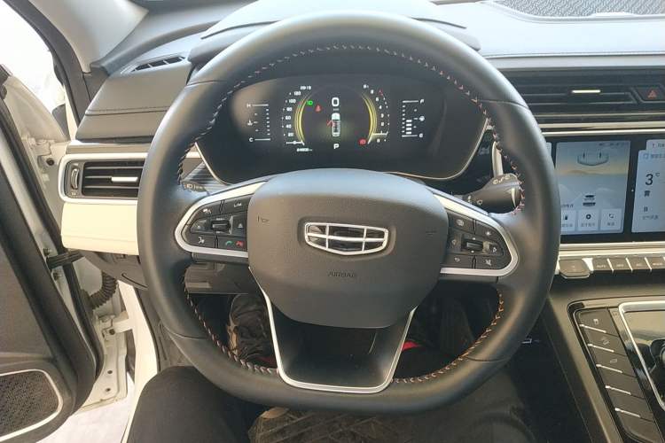 Used Geely Auto Emgrand X7 Sport 2022 Boyue X 1.8TD DCT ZhiZun Edition
