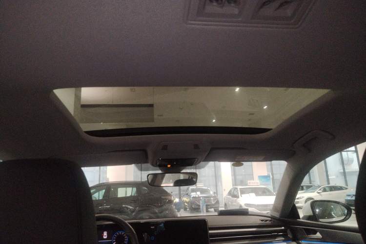 Used Volkswagen Lamando 2025 Lavida L 280TSI DSG Cool & Spicy Edition