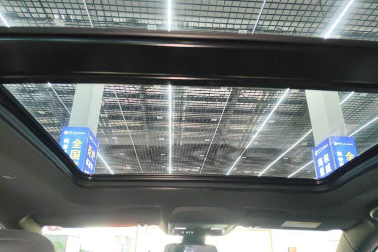 Used Cadillac XT5 2021 28T Luxury Version