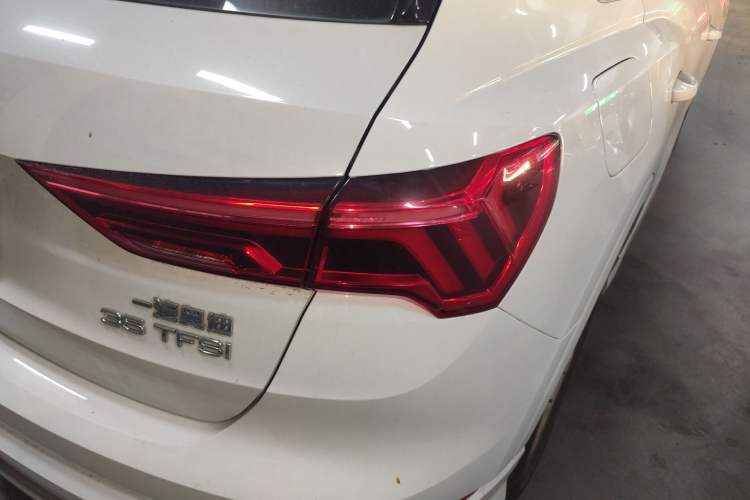 Used Audi Q3 2019 35 TFSI Advanced Dynamic Edition
