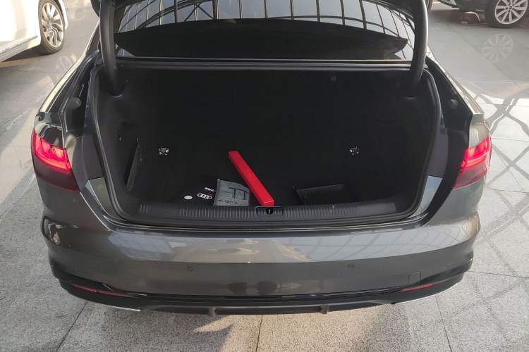 Used Audi A4L 2024 40 TFSI Luxury Dynamic Edition