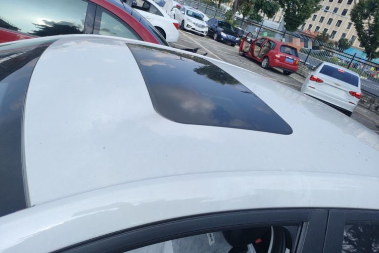 Used Roewe i5 2023 1.5L CVT Luxury Edition
