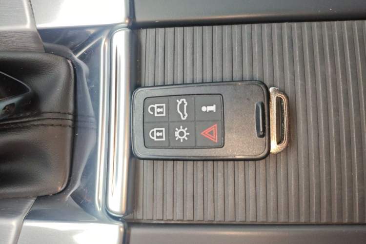 Used Volvo S60 2017 S60L T3 Smart Drive Edition