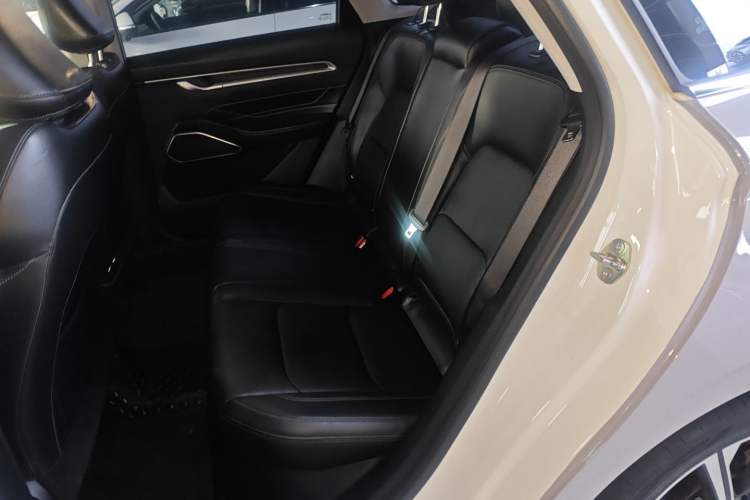 Used Geely Auto Emgrand 2022 4th Generation 1.5L CVT Luxury Model
