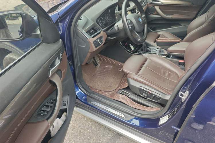 Used BMW X1 2018 xDrive20Li Luxury Edition
