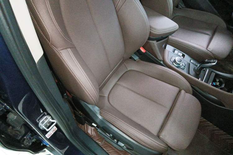 Used BMW X1 2020 sDrive25Li Leading Model
