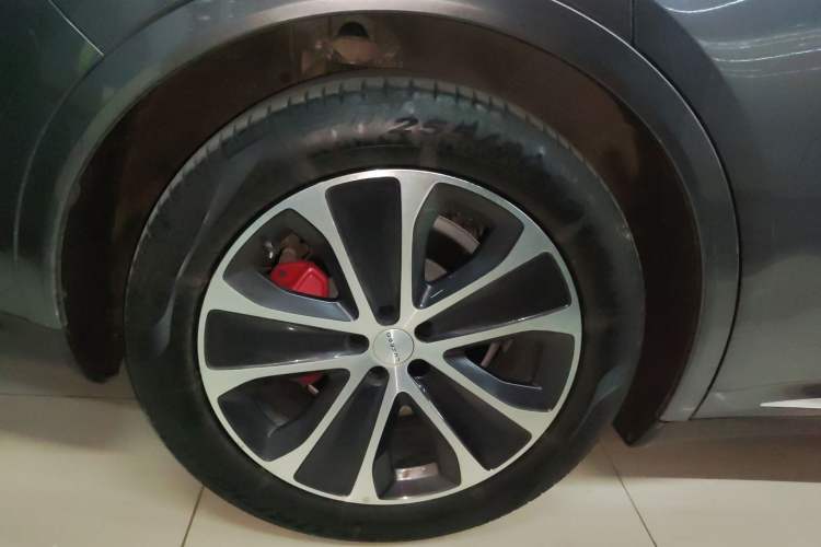 Used Hima Luxeed R7 2024 All-Electric 736 km Ultra