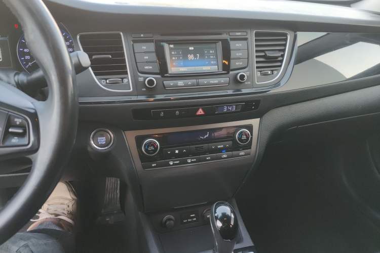 Used Hyundai Mistra 2014 1.8L Automatic Deluxe DLX Model