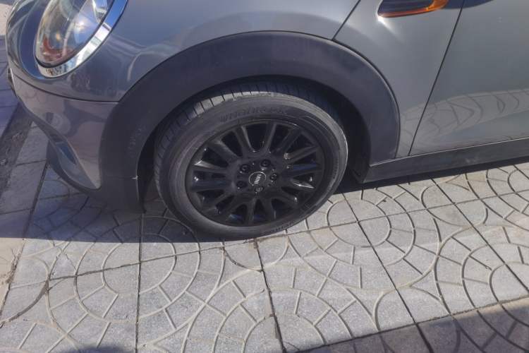 Used  MINI 2016 1.5T COOPER
