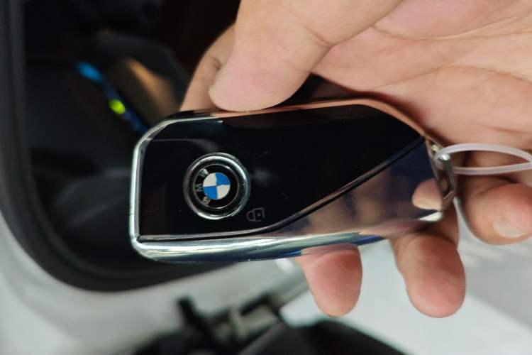 Used BMW i5 2024 eDrive 35L Luxury Model with M Sport Package
