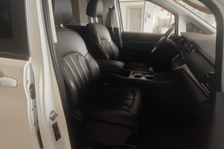 Used  Ruisheng Ace M7 2023 2.0L Automatic Long Wheelbase Business Version 9 Seats
