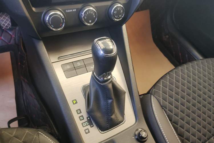 Used Skoda Octavia 2020 1.5L Automatic SmartDrive Luxury Edition